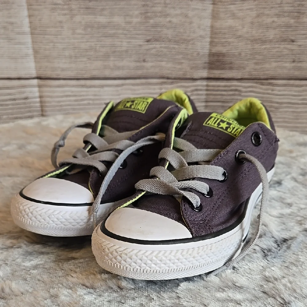 Converse Grey/Green Sneakers, Kids Size 3, Great Condition